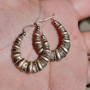 10k Gold Laser Cut Shrimp Hoop Earrings